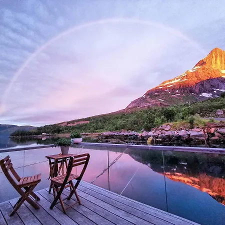 Volda Floating Villa