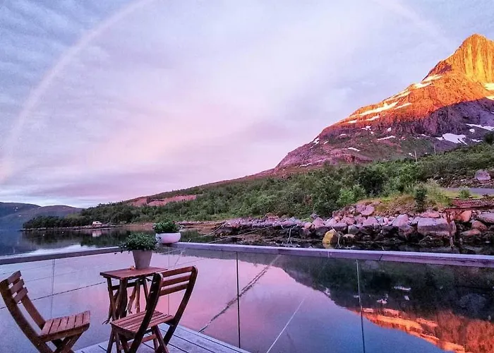 Volda Floating Villa