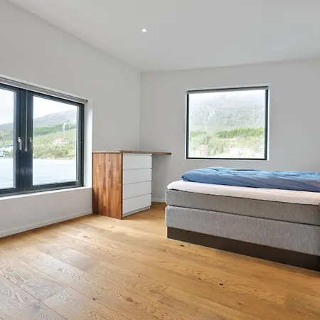 Volda Floating Villa Kvaloya